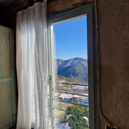 'гнездото', 'the Nest', Rhodope Mountains, Banite *
