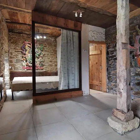 בית נופש 'гнездото', 'the Nest', Rhodope Mountains, Banite