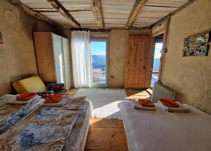 'гнездото', 'the Nest', Rhodope Mountains, Banite Holiday home *