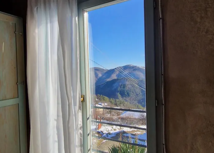 'гнездото', 'the Nest', Rhodope Mountains, Banite *